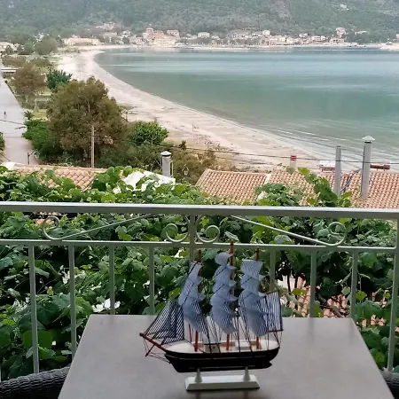 Steven Apartament Vasiliki