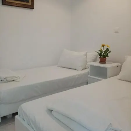 Steven Apartment *